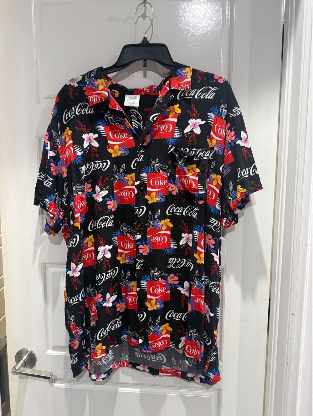 Preowned Coca-Cola Hawaiian Style Rayon Shirt XL